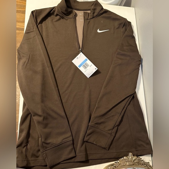 Nike quarter zip - Picture 2 of 2